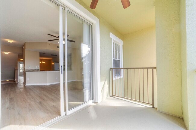 Building Photo - 4000 Grande Vista Blvd