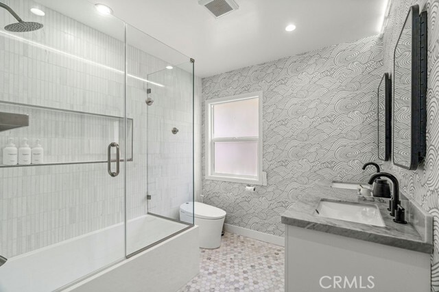 Building Photo - 4827 Newton St