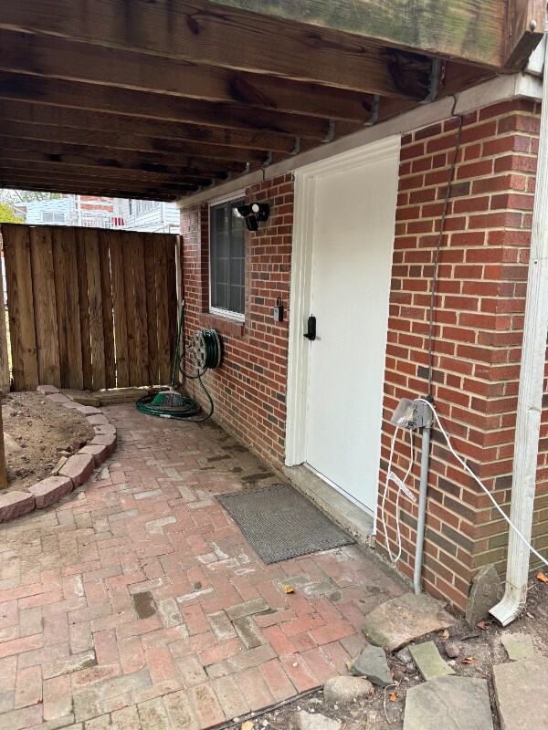 Building Photo - 28 S Ingram St