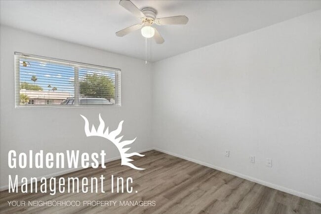 Building Photo - Single Level Spacious 2Bdm 1Ba Apartment i...