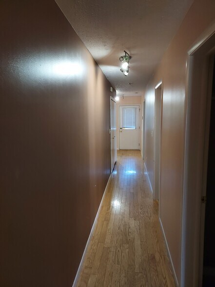 Building Photo - 11014 Detroit Ave