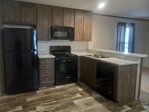 Building Photo - 285 Mulberry