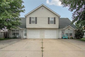 Building Photo - 1108 Ephraim Dr