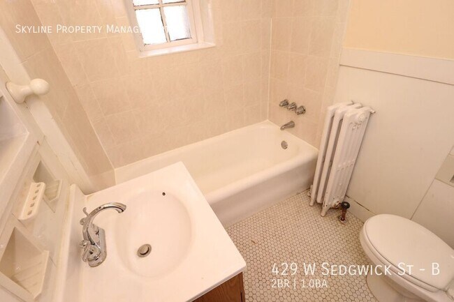 Building Photo - 429 W Sedgwick St