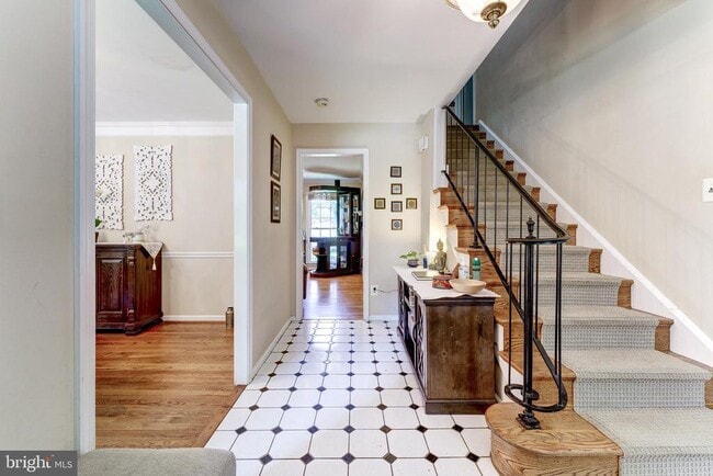 Building Photo - 10108 Donegal Ct