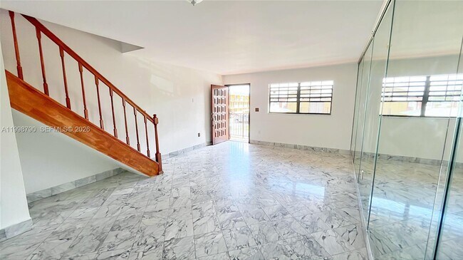 Building Photo - 1283 W 51st Pl