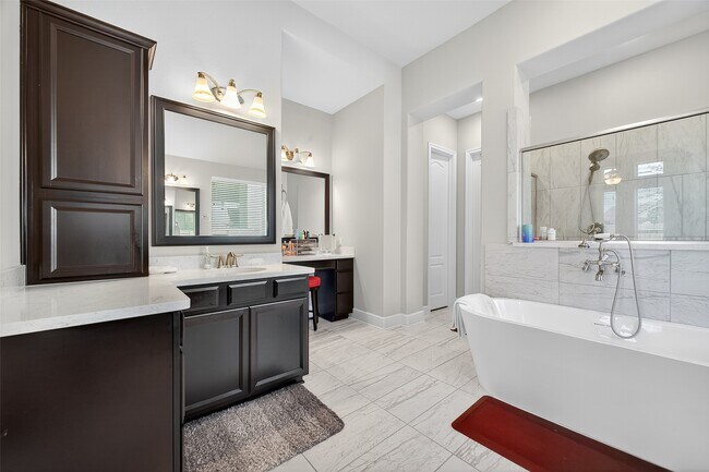 Building Photo - 2314 Cotton Creek Ln