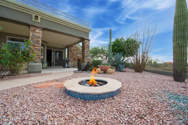 Building Photo - 10326 E Buckskin Trail