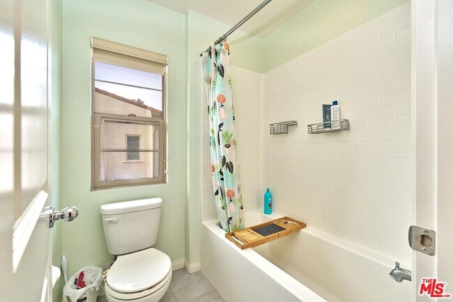 Building Photo - 11842 Nixon Ln