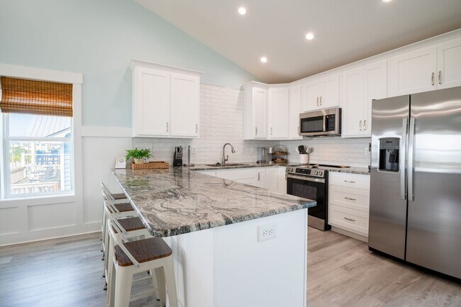 Building Photo - PLAN AND SECURE YOUR WINTER GETAWAY NOW, WHILE YOU HAVE THE BEST SELECTION