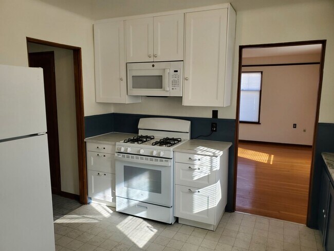 Building Photo - 58410 High Valley Rd