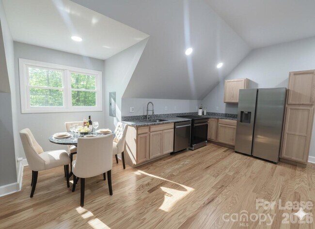 Building Photo - 14625 Phillips Rd