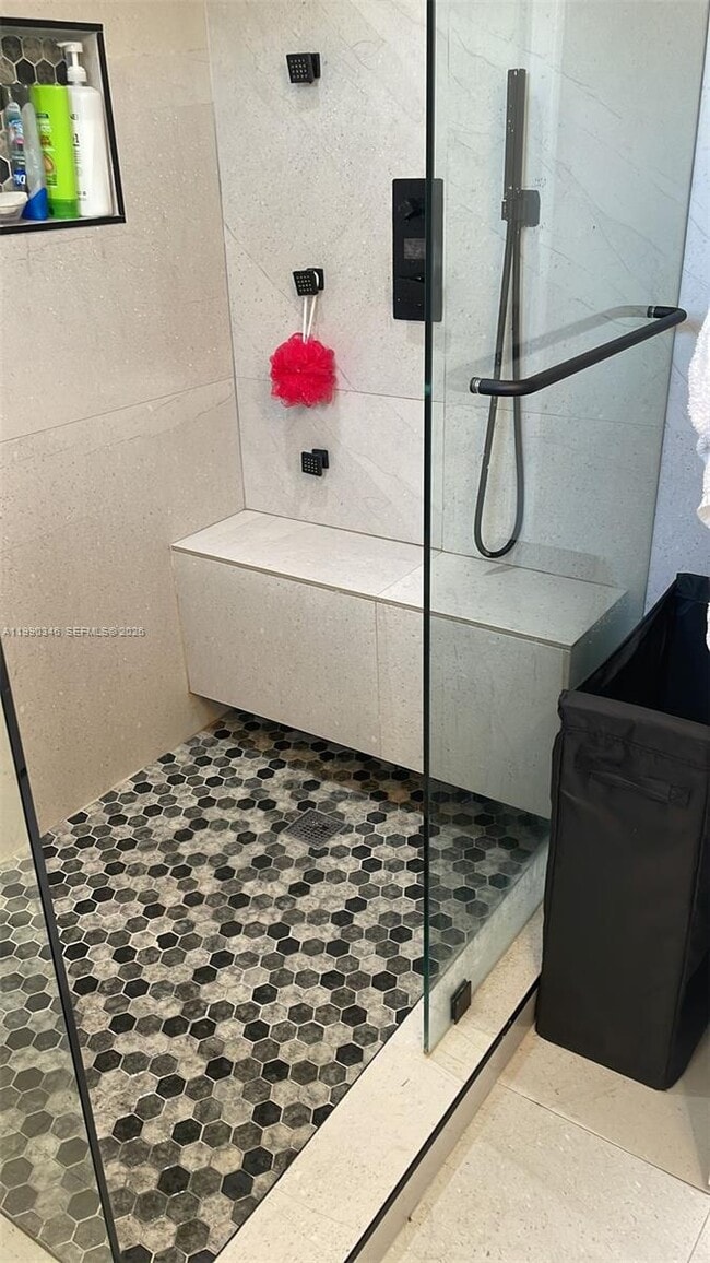 Building Photo - 3406 NE 168th St