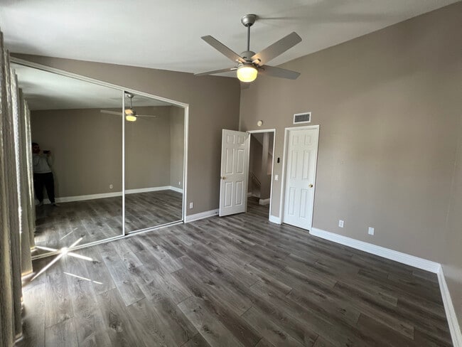 Building Photo - 79 Bentwood Ln