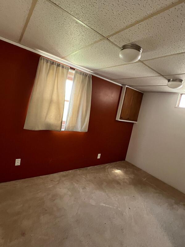 Building Photo - 9141 Grand Ave