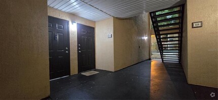 Building Photo - 7606 Pissarro Dr