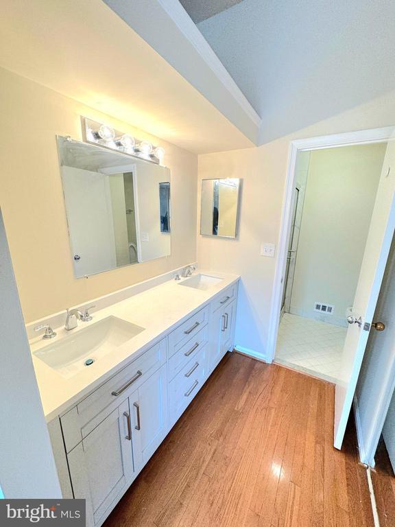 Building Photo - 2722 Hunters Gate Terrace