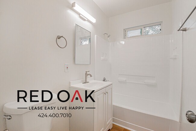 Building Photo - 254 S Carondelet St