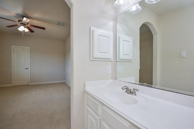 Building Photo - 2403 Galleon Point Ct