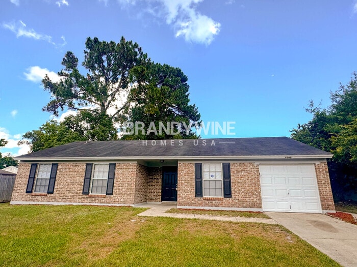 Building Photo - 2549 Jessica Ln