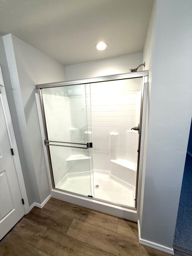 Building Photo - 1367 Silver Vly St