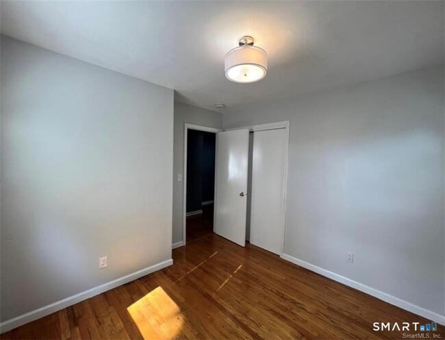 Building Photo - 1079 Brooklawn Ave
