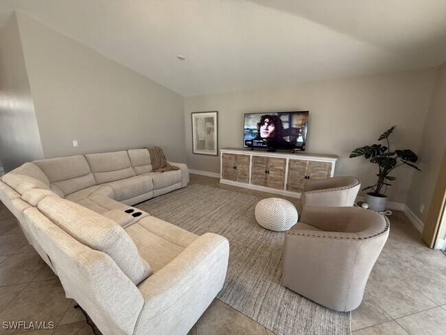 Building Photo - 2276 Heritage Greens Dr