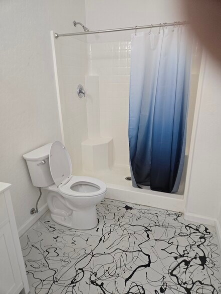 Building Photo - 1410 S 37th St