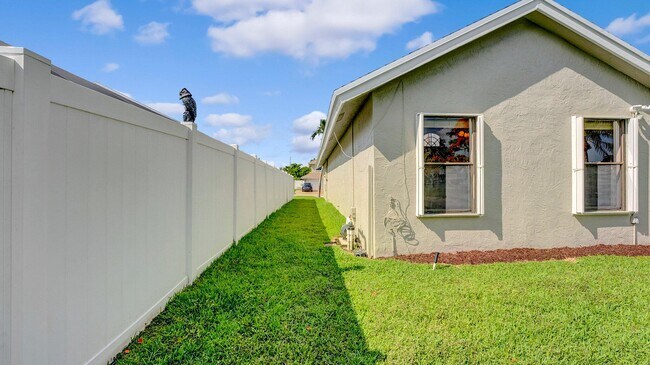 Building Photo - 22557 Swordfish Dr