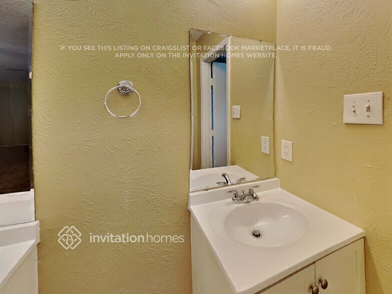 Building Photo - 5402 Sweetwind Ln