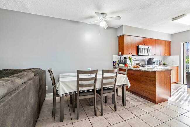 Building Photo - 1831 NW 94th Ave