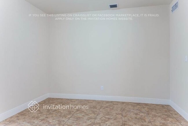 Building Photo - 17805 NE 7th Ct