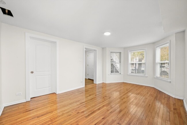 Building Photo - 8026 S Coles Ave