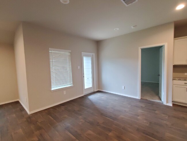 Building Photo - 3606 Crimson Embers Ln