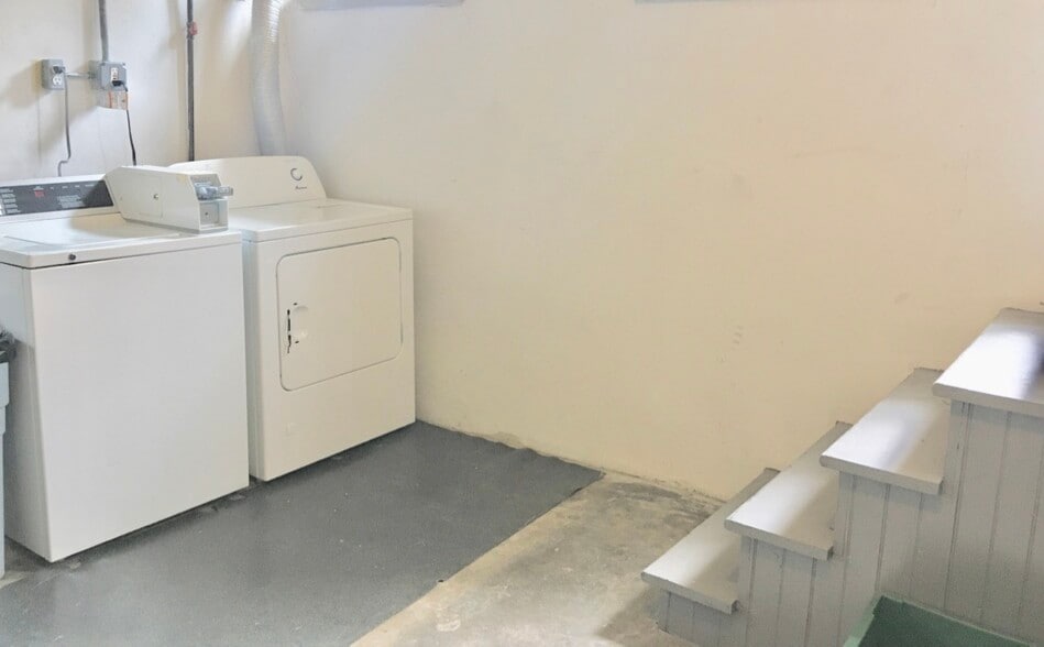 Outdoor Entrance to Laundry - 343 College Ave