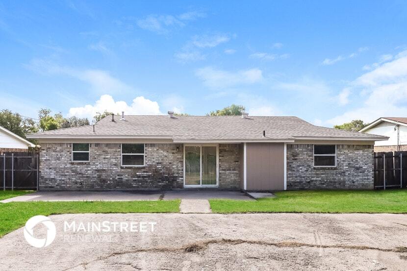 Building Photo - 5656 Comer Dr