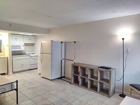 Building Photo - 2506 S Ocean Blvd