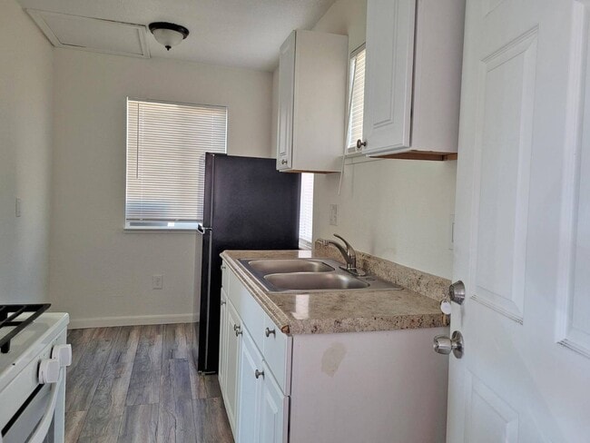 Building Photo - 1161 Benicia Rd