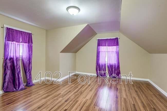 Building Photo - 4006 Redick Ave