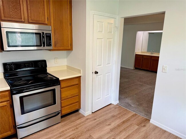 Building Photo - 4316 Clubside Dr
