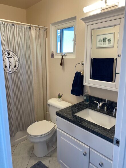 Building Photo - 10061 San Juan Ct