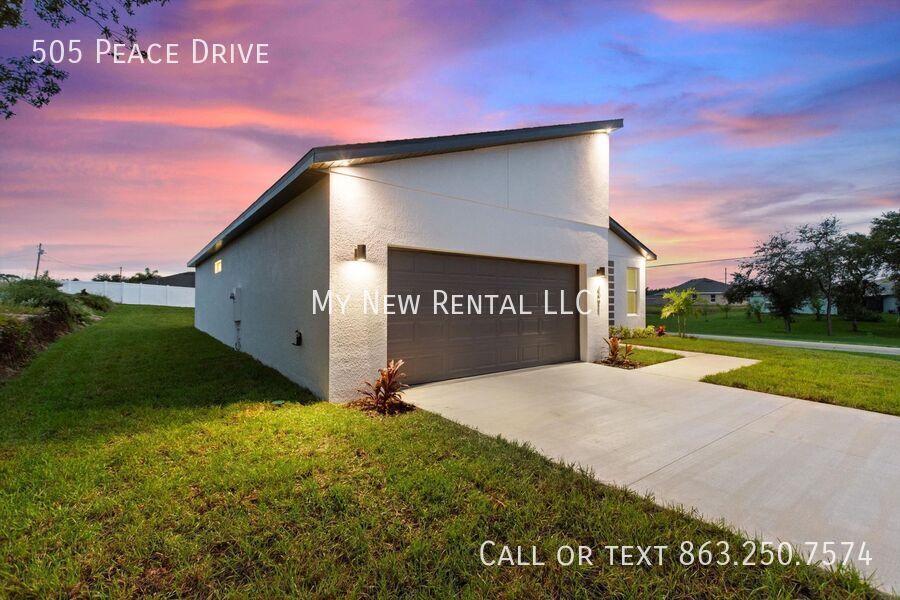 Building Photo - 505 Peace Dr