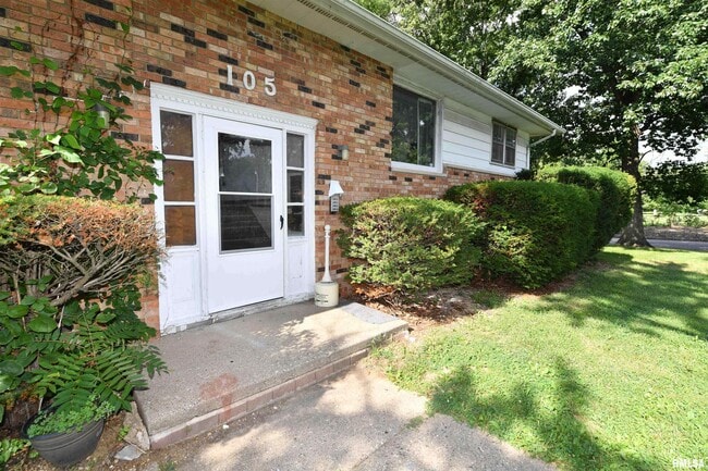 Building Photo - 105 Paradise Ct