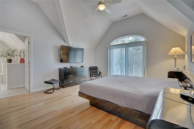 Building Photo - 99 Summit Ave