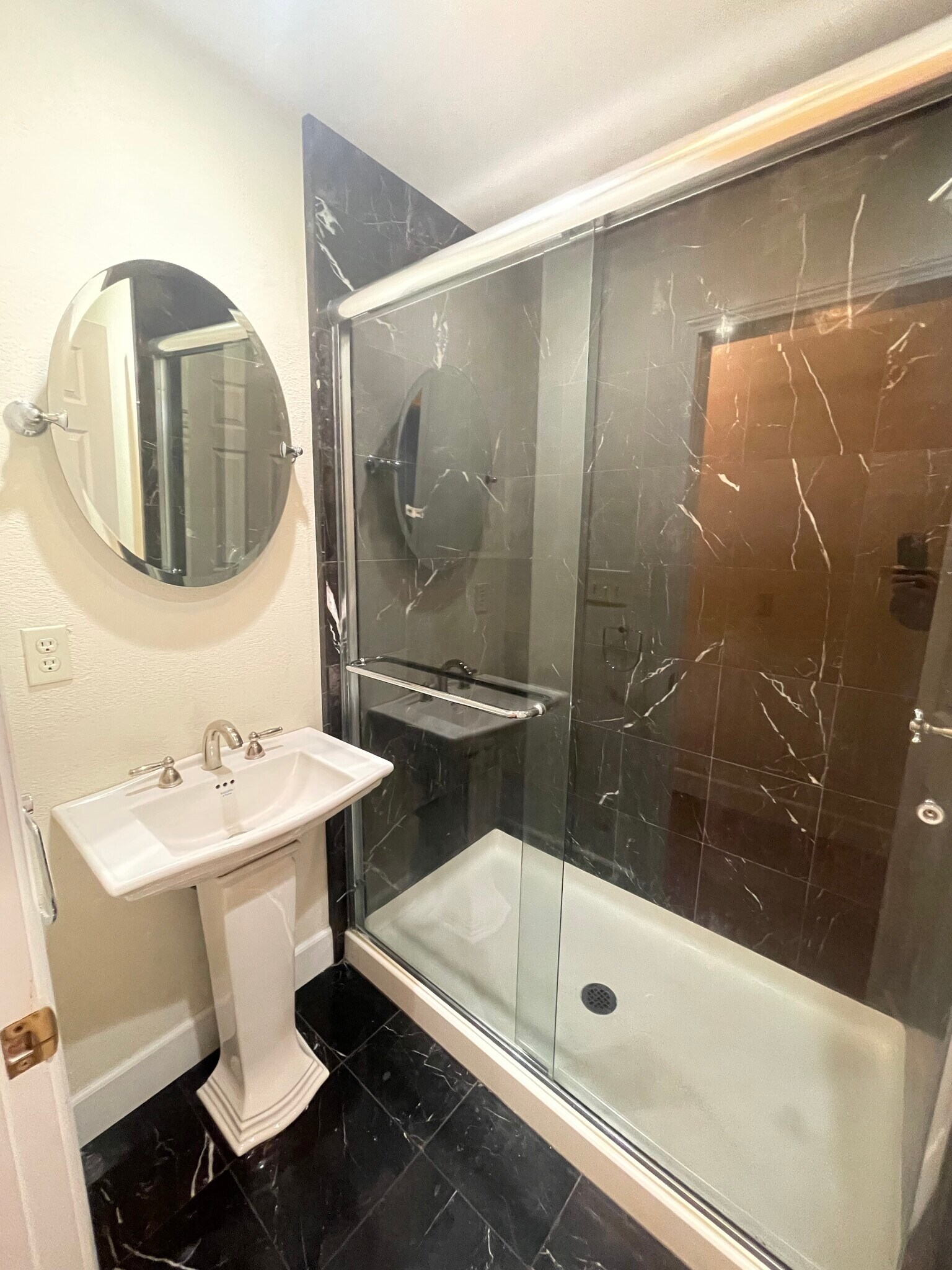 Hall bathroom 1 - 205 East Sierra Avenue