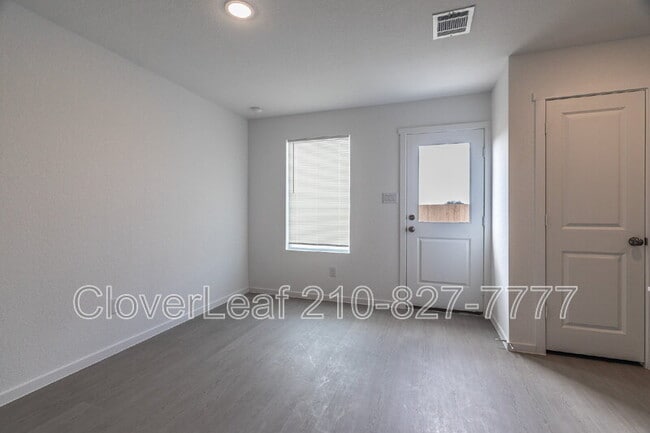 Building Photo - 3829 Low Tide