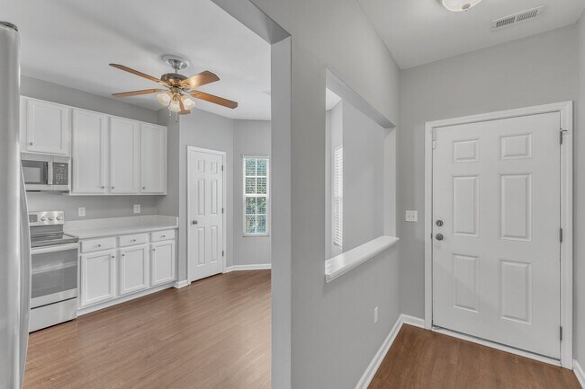 Building Photo - 3359 Bridgeville Rd