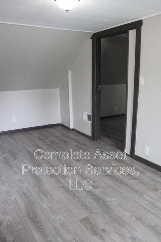 Building Photo - 5416 Mulberry Ave