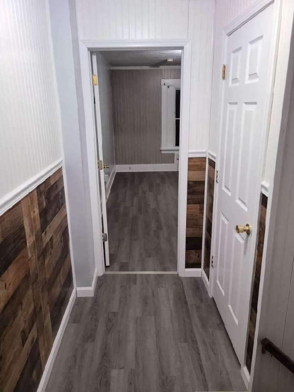 Building Photo - 1901 Beaver Rd