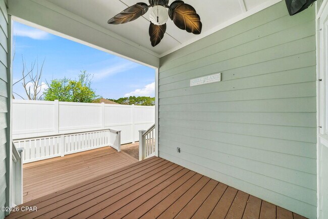 Building Photo - 415 Paradise Blvd